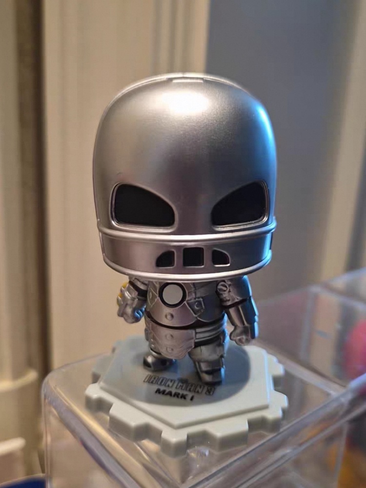 Hot Toys Cosbi Marvel Iron Man - Men Accessories Collection ulasan dan harga