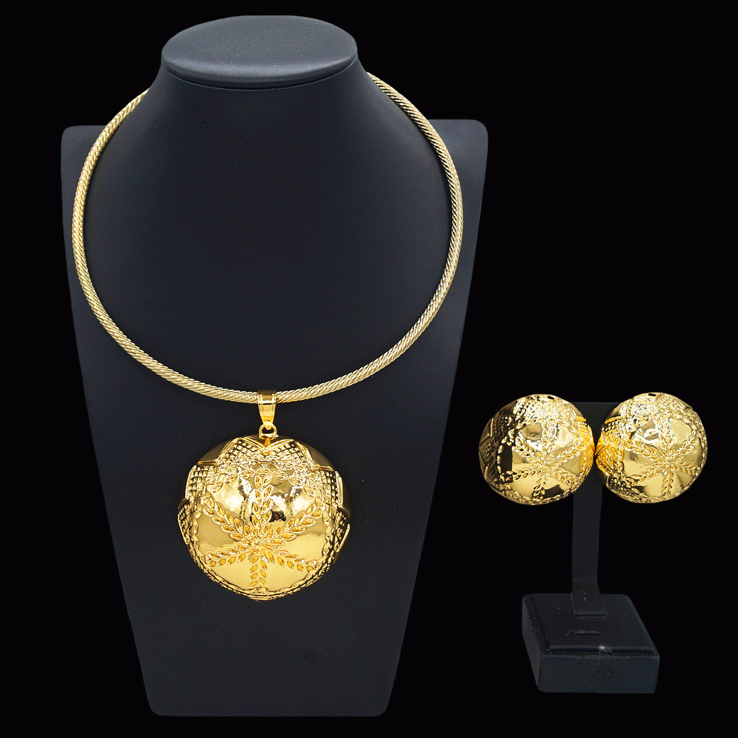 A two-piece set of hollow copp - Men'S Accessories Dubai ulasan dan harga