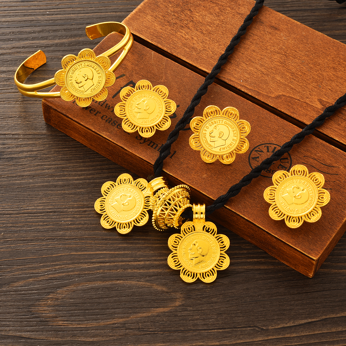 Dubai 24k Gold Plated Double P - Men'S Accessories Dubai ulasan dan harga