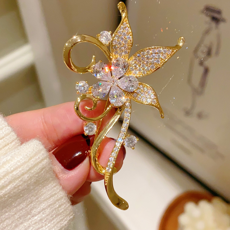 1Pc Vibrant Flower Brooch for  - Men'S Accessories Trends 2025 ulasan dan harga